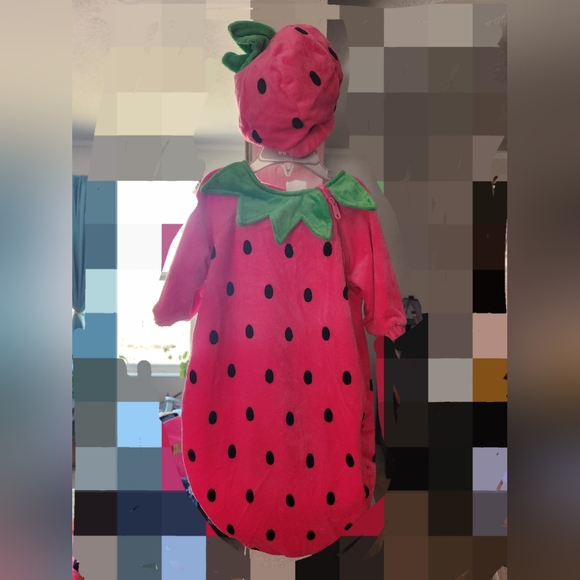 Infant strawberry costume 0-6 month - Picture 1 of 2